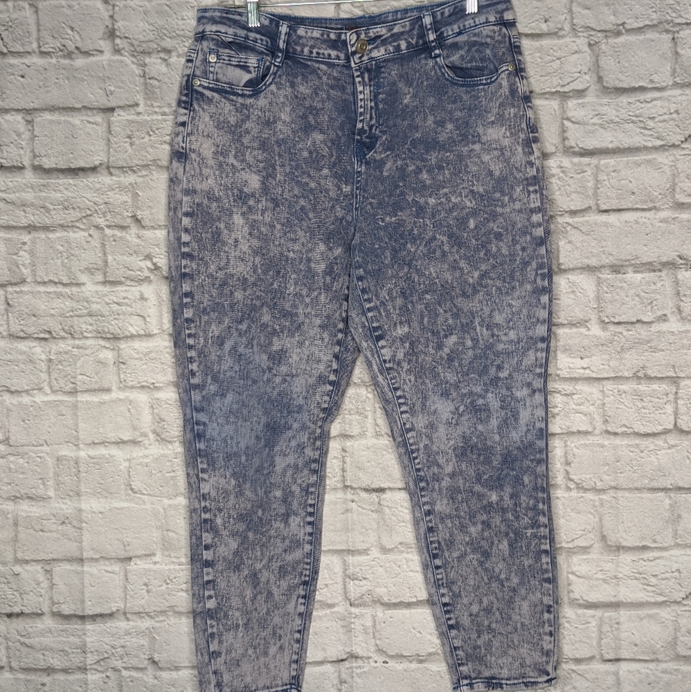 Acid Wash Ankle Jeggings